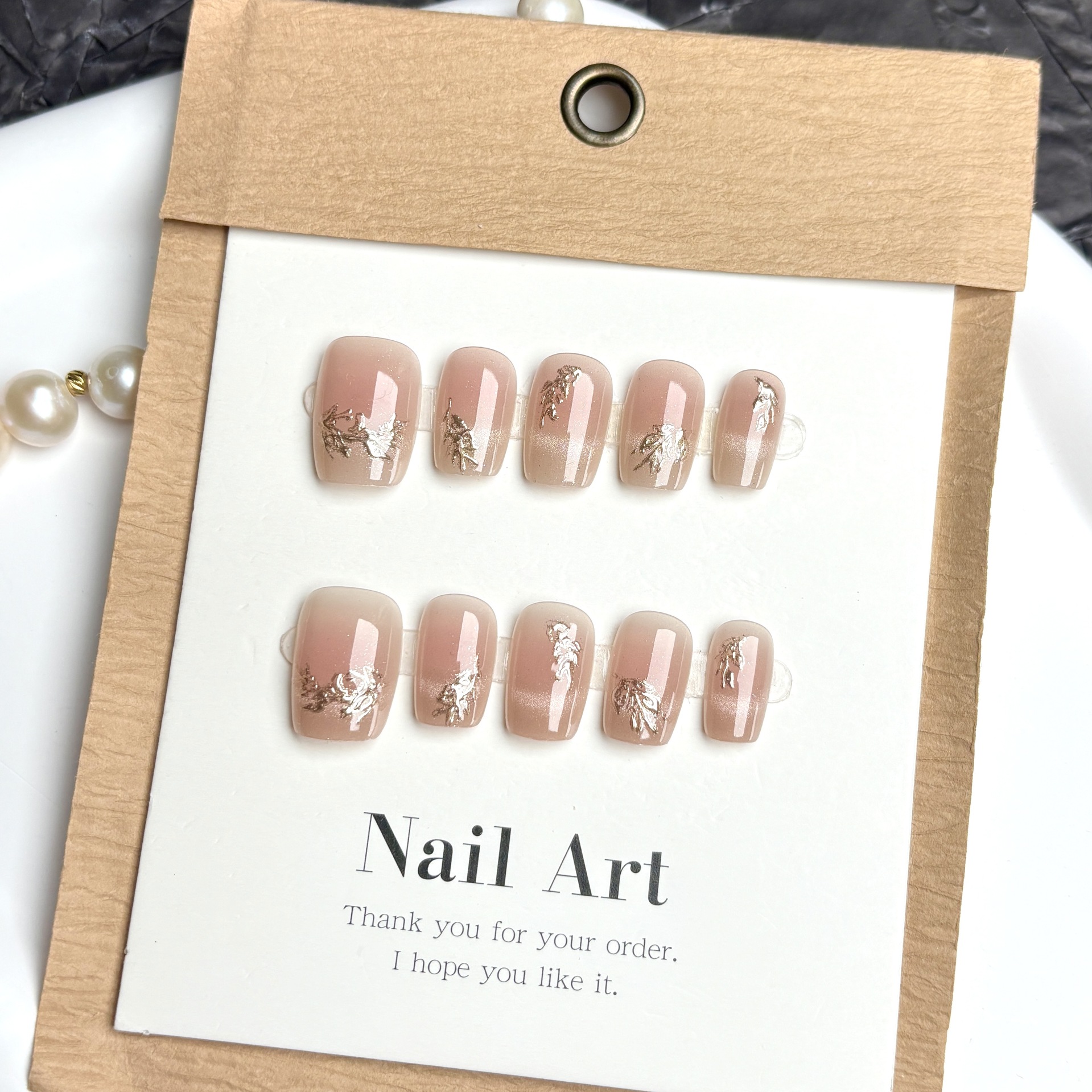 WY152 French Vine Short Press-On Nails